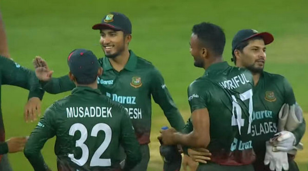 ব্যাটিংয়ে আফিফের দুর্দান্ত ফিফটি, বোলিংয়ে মিরাজের ৩ উইকেট, দেখে নিন ম্যাচ সেরা হলেন যিনি