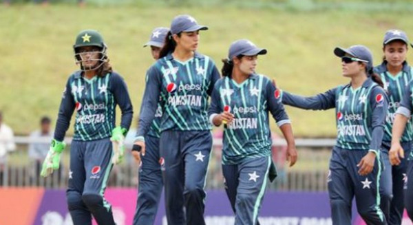 পাকিস্তানের কাছে হারলো মালয়েশিয়া-লঙ্কানদের ভয় দেখাল আমিরাত, শুরুতেই জমে উঠেছে এশিয়া কাপ