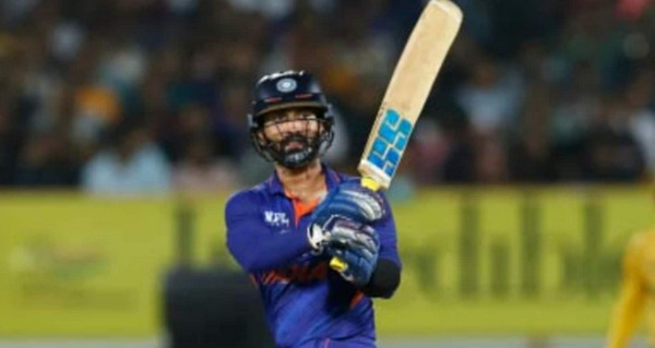 প্রোটিয়ানদের রেকর্ড  গড়া লক্ষ্য তাড়া করতে বিপর্যয়ে ভারত, দেখুন সর্বশেষ ফলাফল
