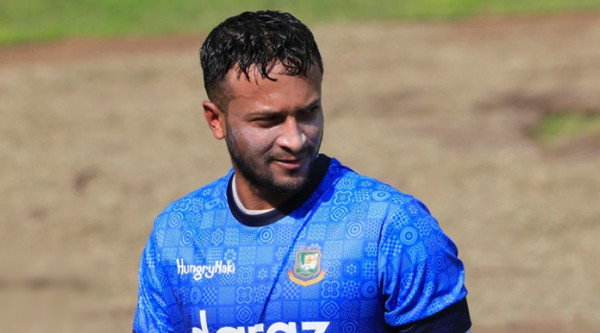 নতুন দুঃসংবাদঃ অনিশ্চিত অধিনায়ক সাকিব