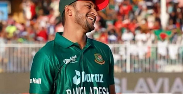 ৩ কিংবা ৪ নয়, ৭-এ ব্যাটিংকরতে আসার কারন জানালেন