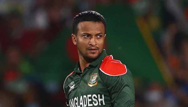 একা খেলে হয়তো বিশ্বসেরা হওয়া যায়, কিন্তু দল জেতানো যায় না