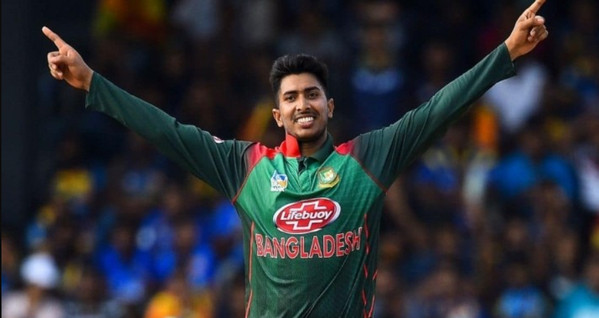 শেষ মুহূর্তে রিজওয়ানের উইকেট তুলে নিল সৌম্য সরকার, দেখুন সর্বশেষ স্কোর