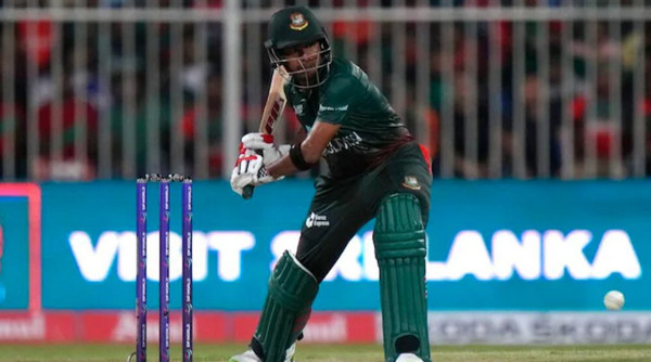 ১০ ওভার শেষে জয়ের জন্য বাংলাদেশের আর যত রান দরকার