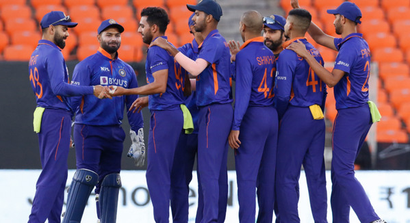 পাকিস্তানের যে ব্যাটারকে আউট করতে চান ভারতের বোলার আর্শদ্বীপ