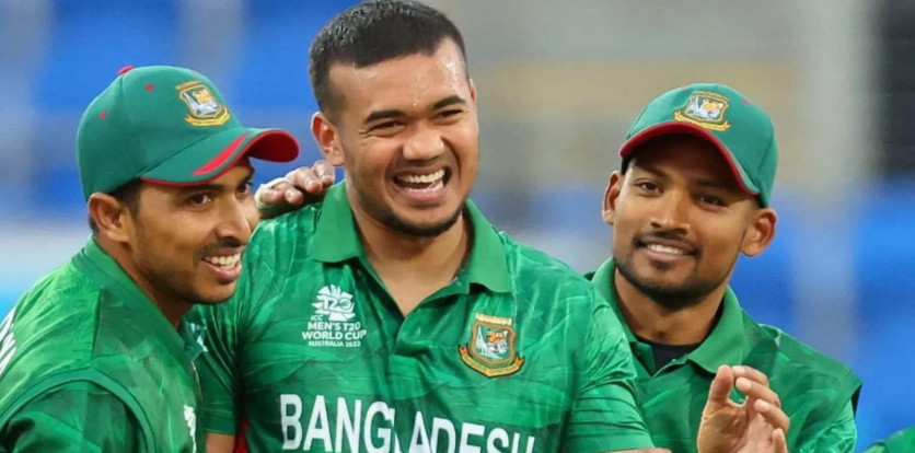 চামিন্দা ভাসের বিশ্ব রেকর্ডে ভাগ বসালেন তাসকিন