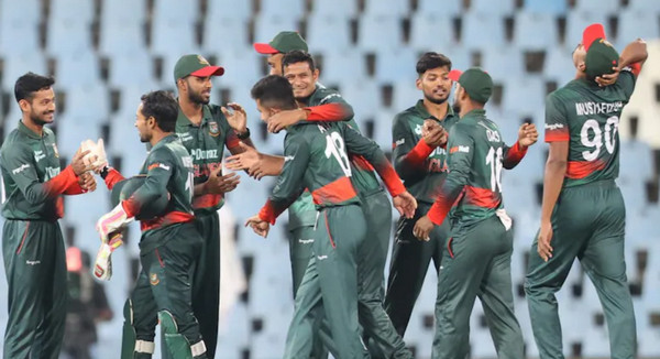 এক পরিবর্তন নিয়ে আগামীকাল দক্ষিণ আফ্রিকার বিপক্ষে যে একাদশ নিয়ে মাঠে নামছে বাংলাদেশ