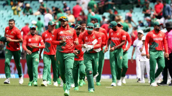 টি-২০ বিশ্বকাপ: মুখে উন্নতির ফুলঝুরি মাঠে নেই কোন ভালো ফলাফল