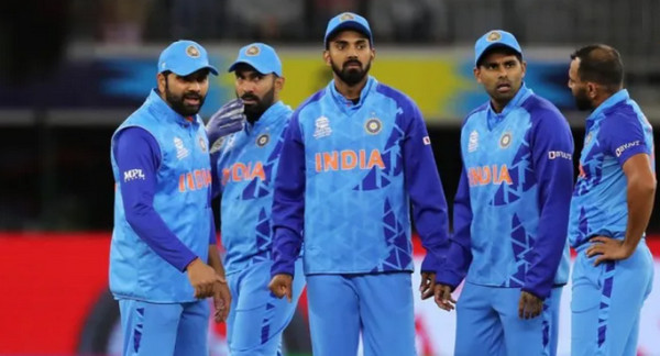 দলের তারকা ক্রিকেটার ছাড়াই ভারতের দল ঘোষণা