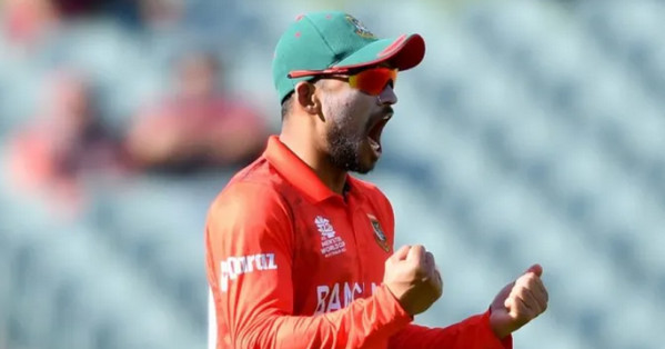 দেশসেরা ব্যাটার নাজমুল শান্ত