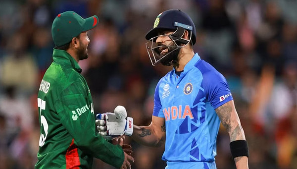বিতর্কিত আইসিসির সিদ্ধান্তে এক অঘটনের বিশ্বকাপ দেখল ক্রিকেট বিশ্ব