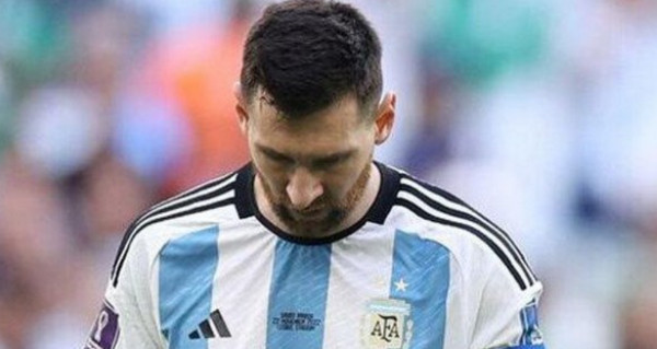 অবশেষে ম্যাচ হারা নিয়ে মুখ খুললেন মেসি