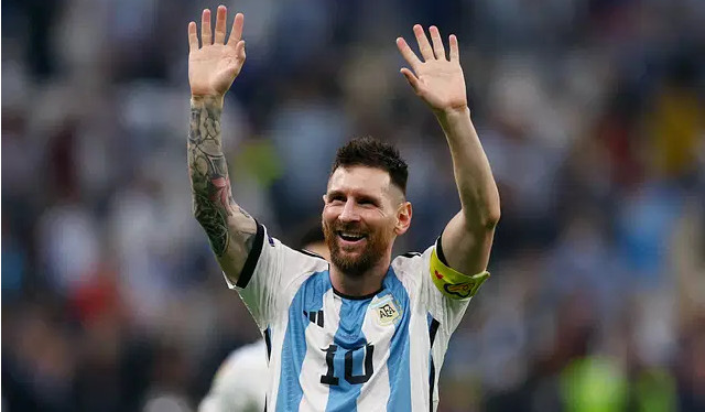 অবসর নিয়ে নিজেই যা বললেন মেসি
