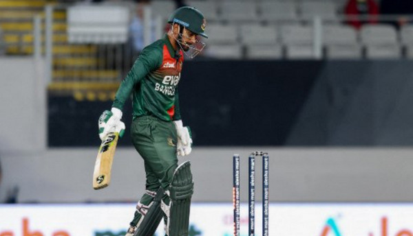 আবারও বর্ণহীন আবদ্ধ লিটন