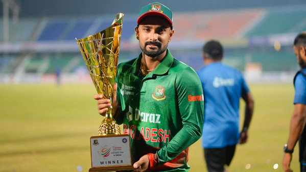 আইপিএল খেলা নিয়ে এবার অবিশ্বাস্য মন্তব্য করলেন লিটন দাস