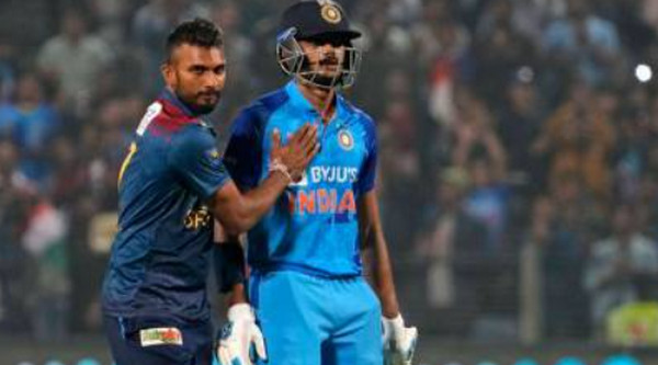 ভারতকে হারালো লঙ্কানরা