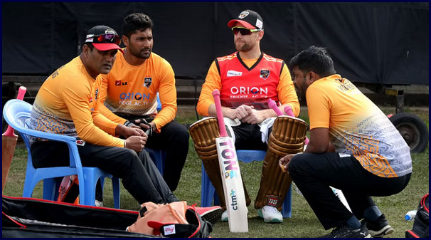 তারকা ক্রিকেটার ফেরাতে বিপিএলকে পথ দেখালো মালান