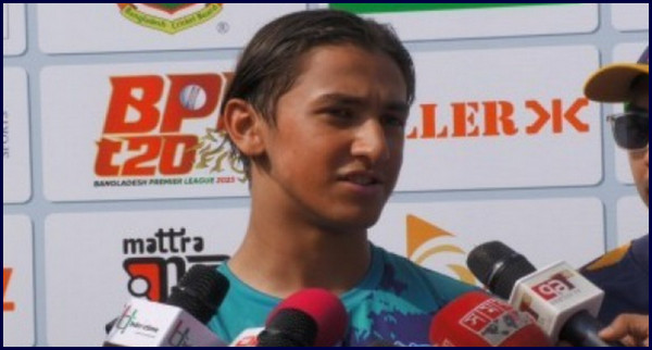 বাংলাদেশ নয়, অন্য কোন দলের হয়ে খেলতে চান রবিন