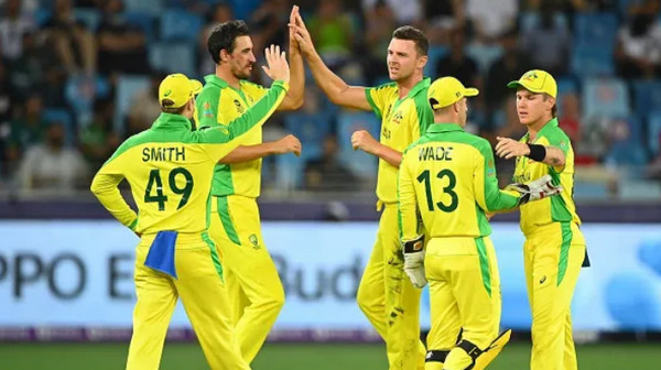 ভারত সিরিজে তারকা ক্রিকেটার হারাল অস্ট্রেলিয়া