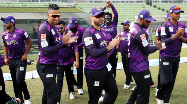 ‘সে পাওয়ার হিটার নয়, সে পাঞ্চার।’