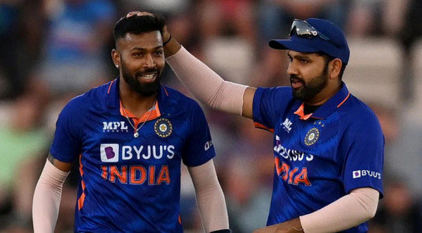 আসল রহস্য ফাঁসঃ অবিশ্বাস্য কারনে বাদ পড়লেন হার্দিক পান্ডিয়া