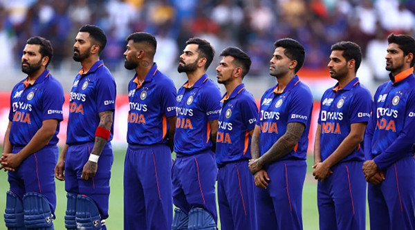 আইসিসি ওয়ানডে র‌্যাংকিং প্রকাশঃ ইতিহাস গড়লেন সিরাজ, বড় লাফ কোহলি