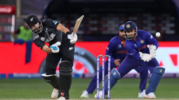ভারতের কাছে লজ্জার হার হেরে যে চরম দুঃসংবাদ পেল নিউজিল্যান্ড