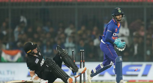 অবিশ্বাস্য ভাবে নিউজিল্যান্ডকে হোয়াইটওয়াশ করল ভারত
