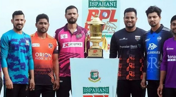 সেমি ফাইনালের কঠিন সমীকরন নিয়ে ঢাকা ফিরলো বিপিএল