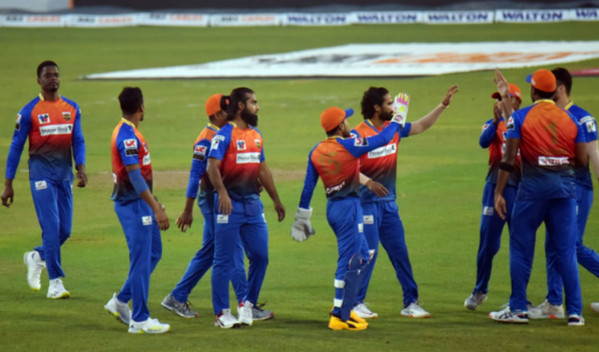 বেরিয়ে এলো আসল তথ্যঃ এবারের বিপিএলে খুলনার এমন ভরাডুবির আসল কারন