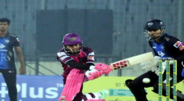 মাত্র ১০০ টাকায় সেমিফাইনাল