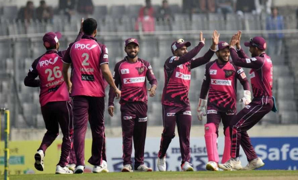 ফাইনালে মাশরাফির সিলেট স্ট্রাইকার্স 
