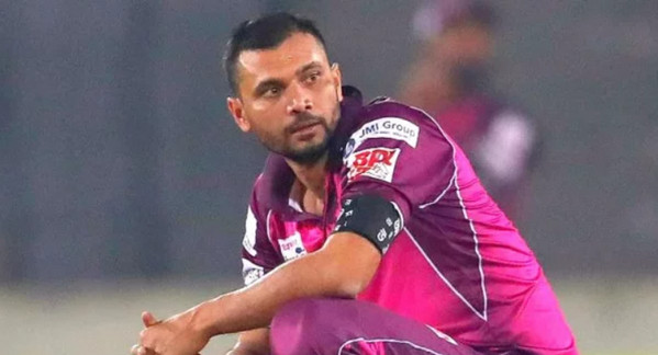 ‘মাশরাফির ম্যাজিক’ বলায় সরাসরি যে কড়া জবাব দিলেন মাশরাফি নিজেই
