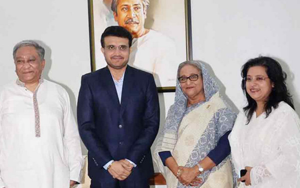 সৌরভের কাছে অবিশ্বাস্য এক প্রশ্ন করে বসলেন শেখ হাসিনা