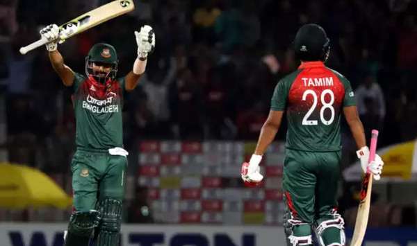 তামিম-লিটনদের পিছনে ফেলে ৬টি ছয়- ৭টি চারে সেরা ব্যাটসম্যান হলেন তিনি