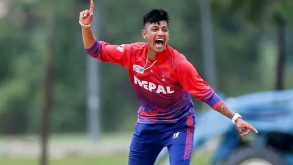অবশেষে দলে জায়গা পেল না লামিচানের