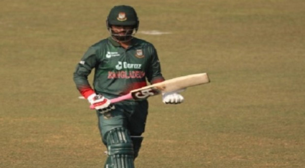 জয়ের জন্য বাংলাদেশের র যত রান দরকার, দেখুন সর্বশেষ স্কোর