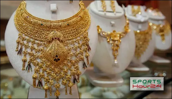 ব্রেকিং নিউজঃ হু হু করে বাড়লো সোনার দাম