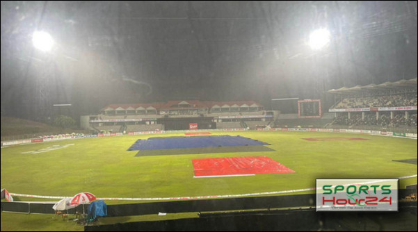 ৫০ ওভার নয়, বৃষ্টি থামার পরে খেলা শুরু হলে যত ওভারে যত রান করতে হবে আয়ারল্যান্ডকে