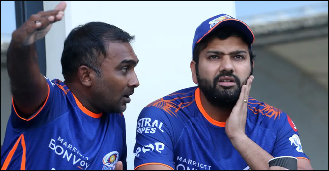 আইপিএলে খেলার মাঝে বিরতি নিয়ে রোহিত চিন্তিত