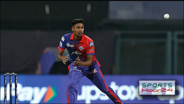 আইপিএলে মুস্তাফিজকে নিয়ে দুঃসংবাদের আভাস দিলেন হার্শা ভোগলে