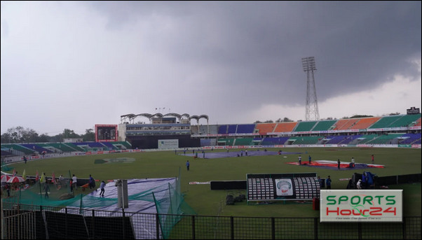 ২০ ওভার নয়, ওভার কোমিয়ে যত ওভার খেলা হবে জানালেন আম্পায়াররা