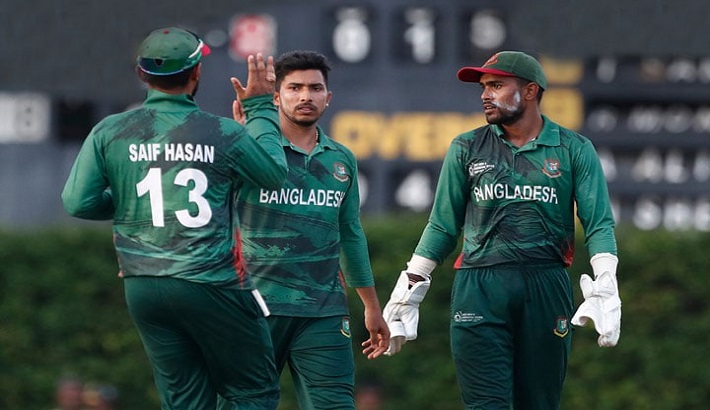 অলআউট ভারত, ফাইনালে যেতে ২১২ দরকার বাংলাদেশের