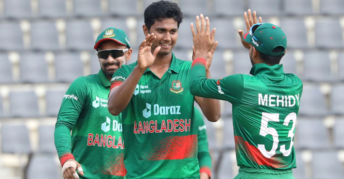 এবার বাঘের ডেরায় মশার হানা 