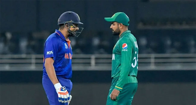 আজ ভারত-পাকিস্তান মুখোমুখি দেখেনিন দুই দলের রেকর্ড 
