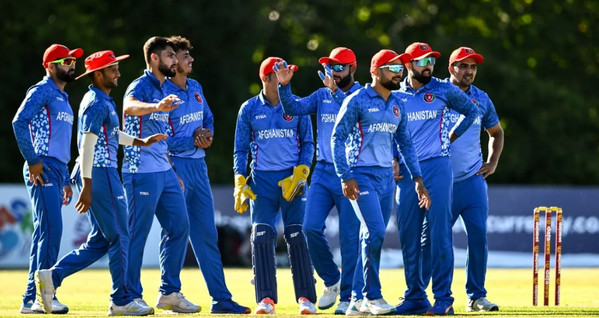 শেষমেশ অবসরের সময় জানালেন আফগান তারকা ক্রিকেটার