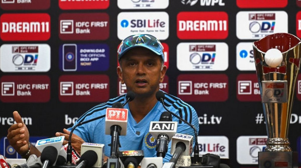 অজিদের বিপক্ষে সিরিজ জিতে মুখ খুললেন দ্রাবিড়