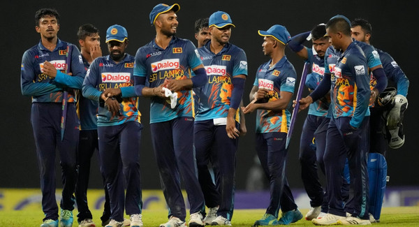 বিশ্বকাপের আগেই ইনজুরিতে লঙ্কান তারকা ক্রিকেটার