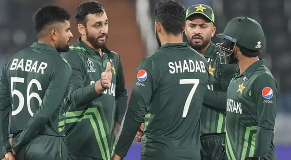 পাকিস্তানকে নিয়ে অবিশ্বাস্য মন্তব্য সাবেক ইংলিশ অধিনায়কের