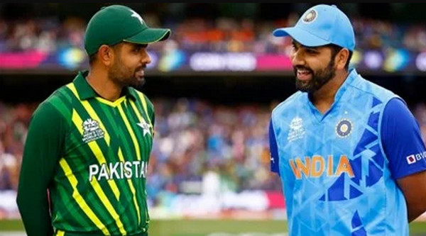 পাক-ভারত ম্যাচের আগে দেখে নিন বাক বিতর্কে এগিয়ে যারা